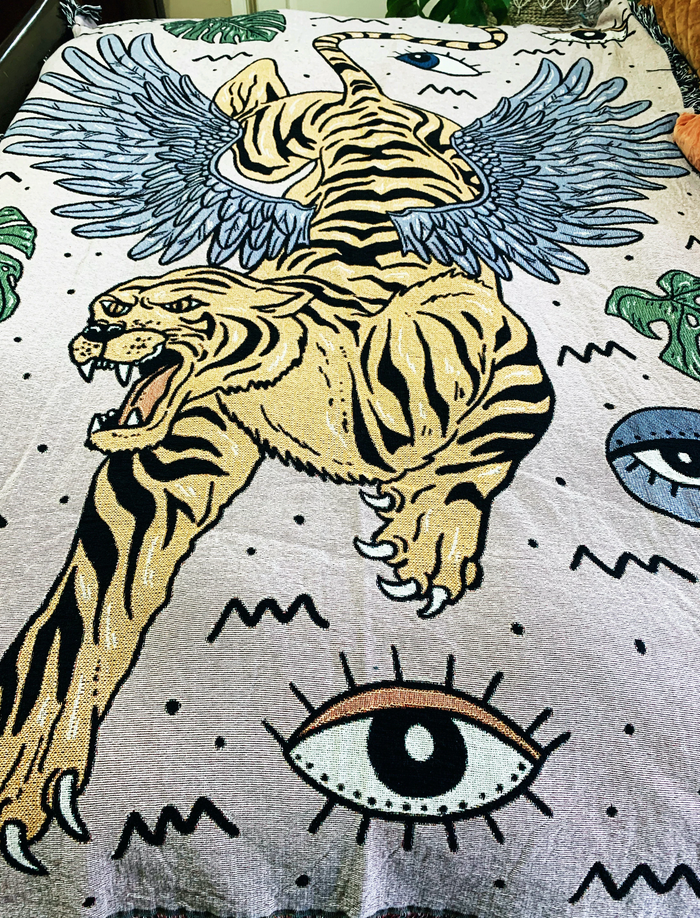 EYE OF THE TIGER // WOVEN FRINGE BLANKET