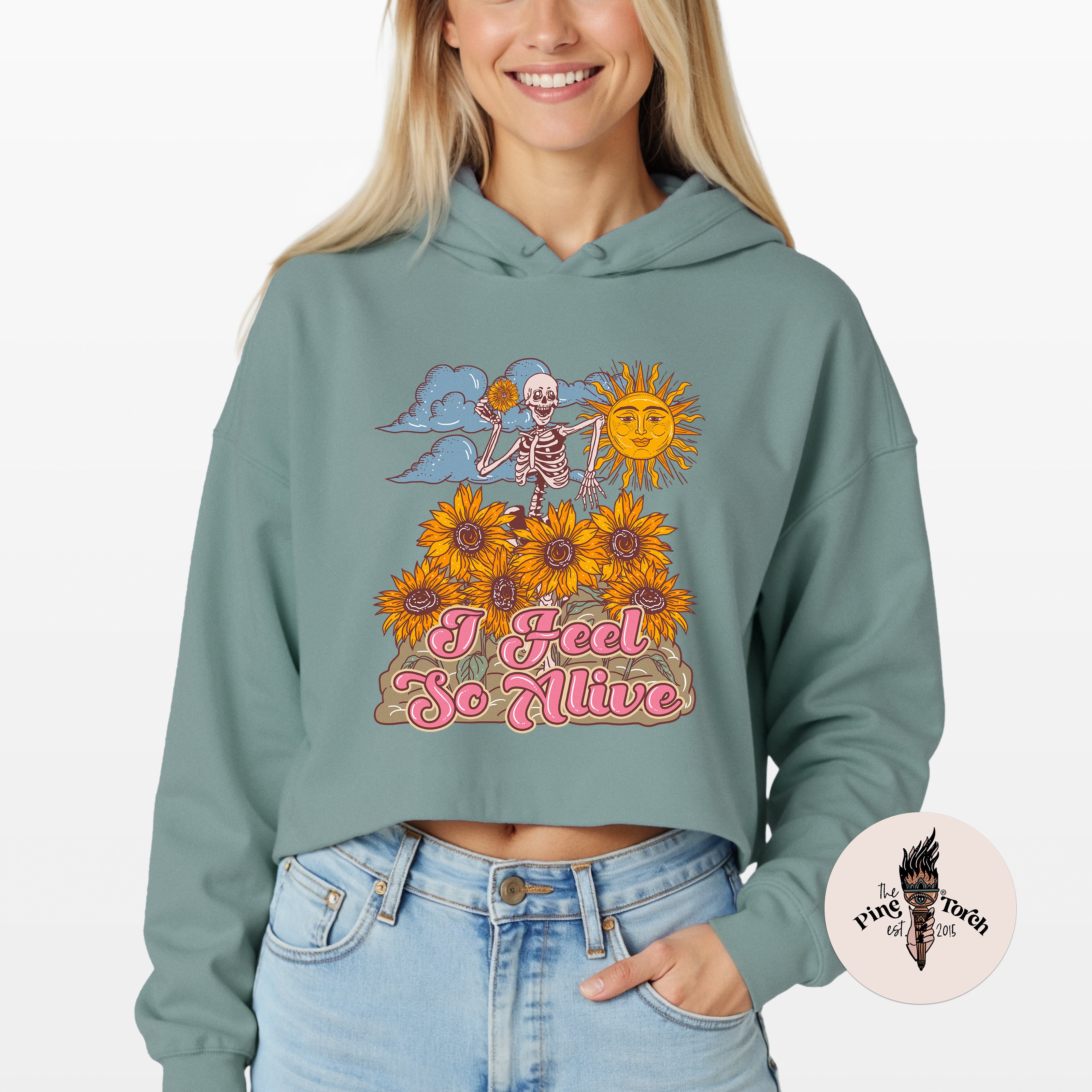 I FEEL SO ALIVE // CROP HOODIE