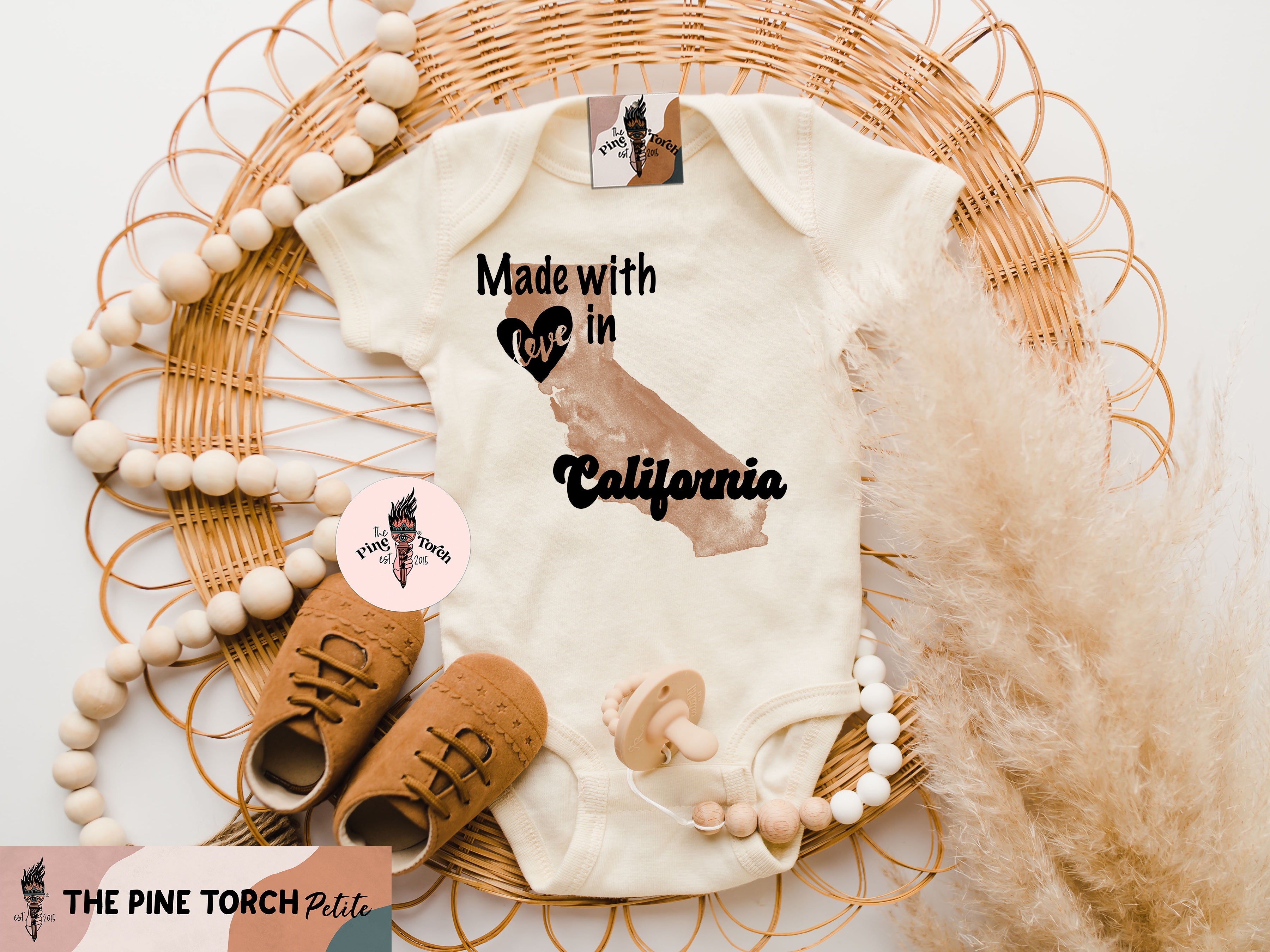« MADE WITH LOVE IN CALIFORNIA » BODYSUIT