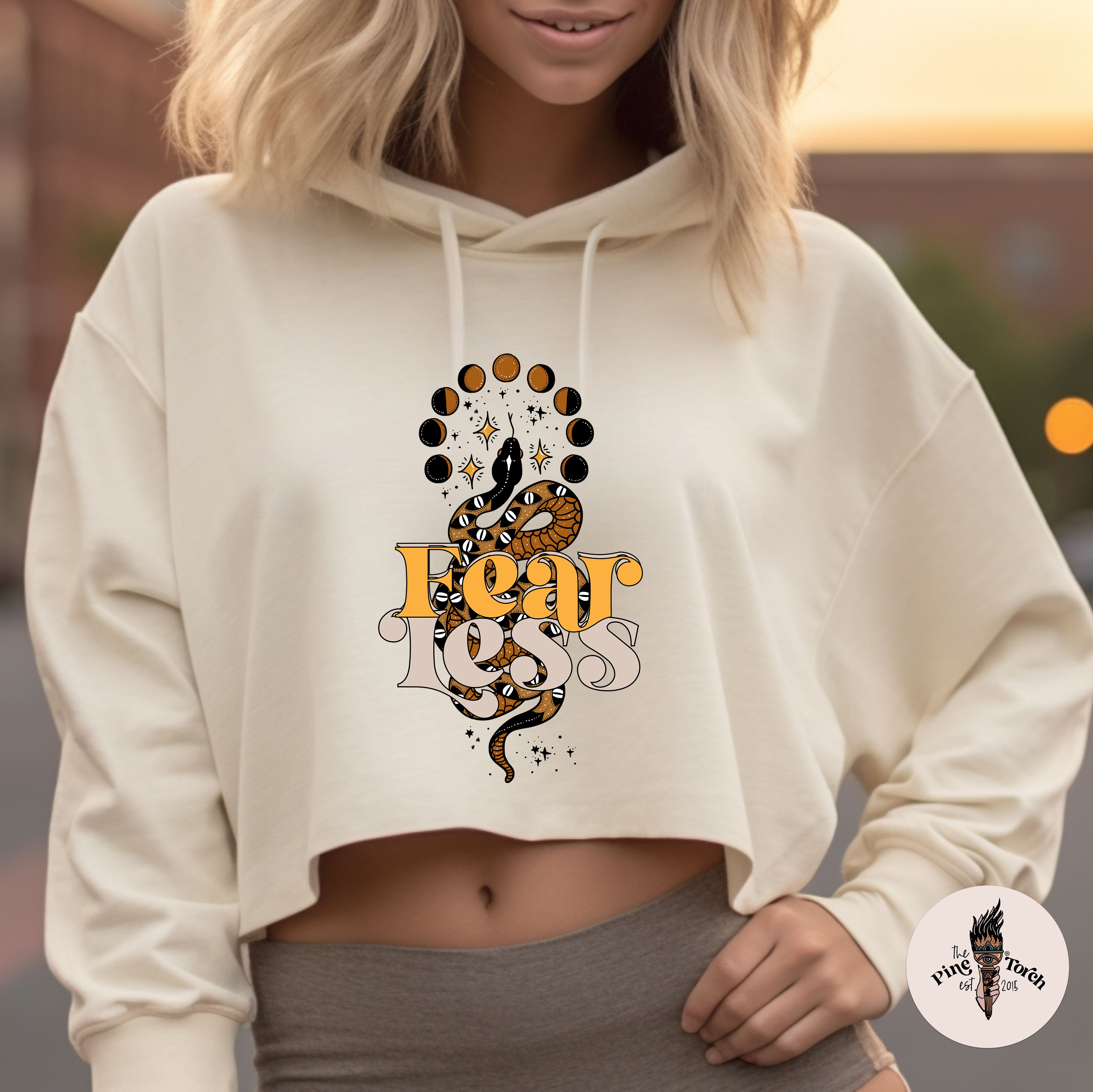 FEARLESS // CROP HOODIE