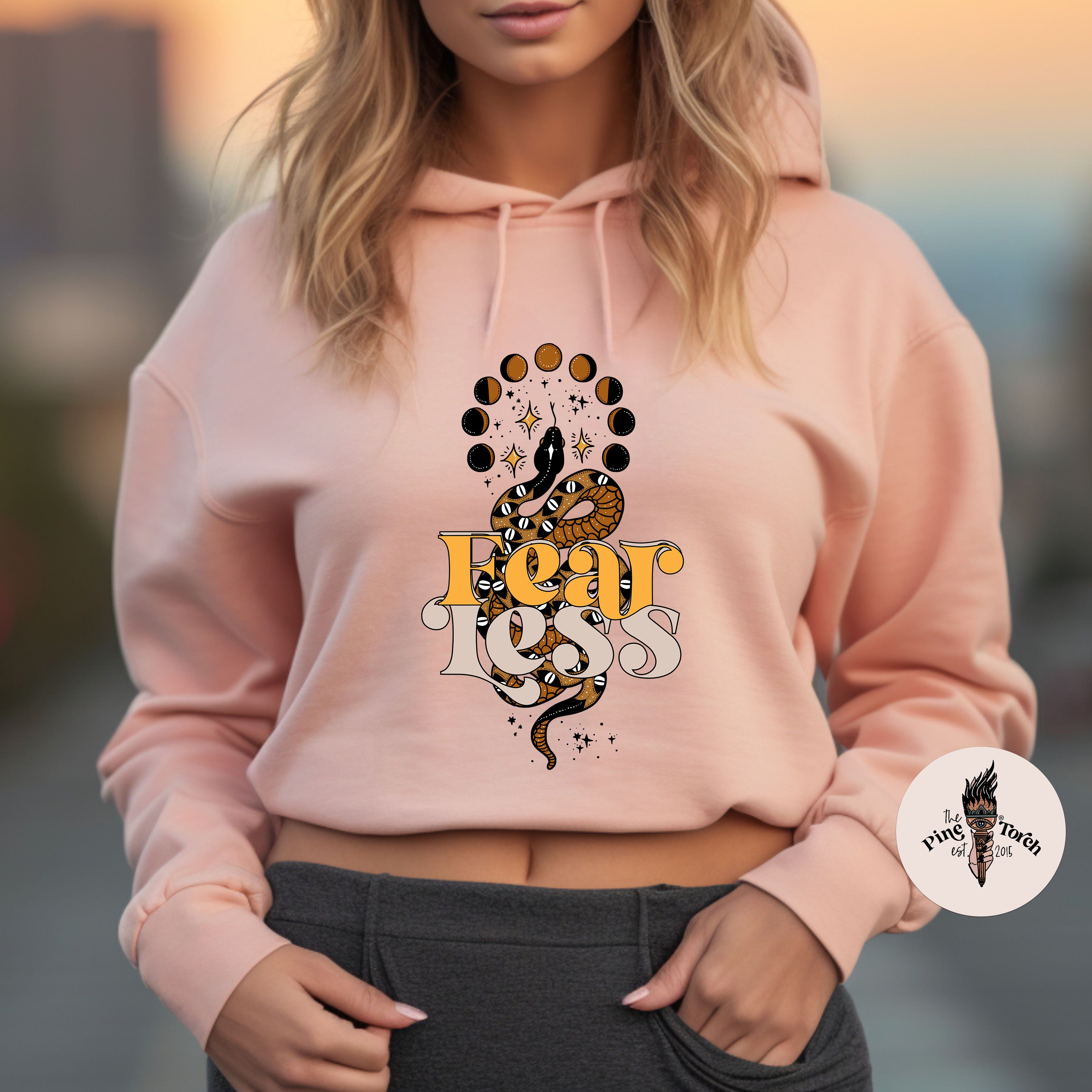 FEARLESS // CROP HOODIE