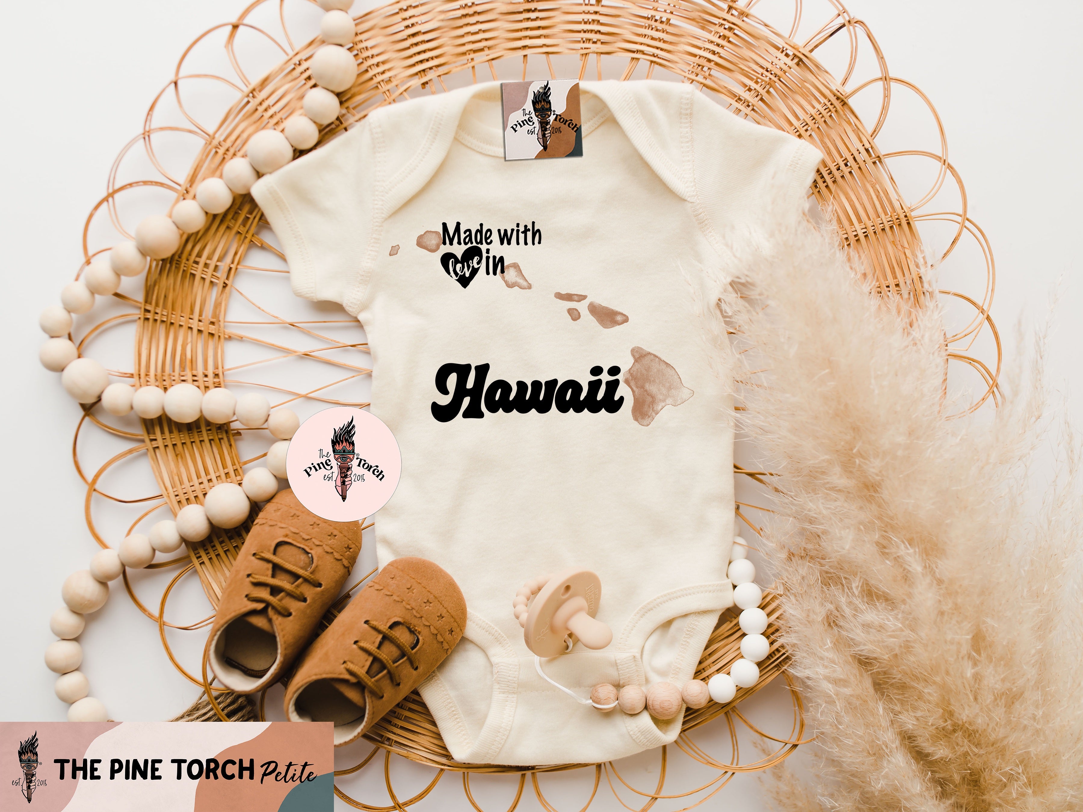 « MADE WITH LOVE IN HAWAII » BODYSUIT