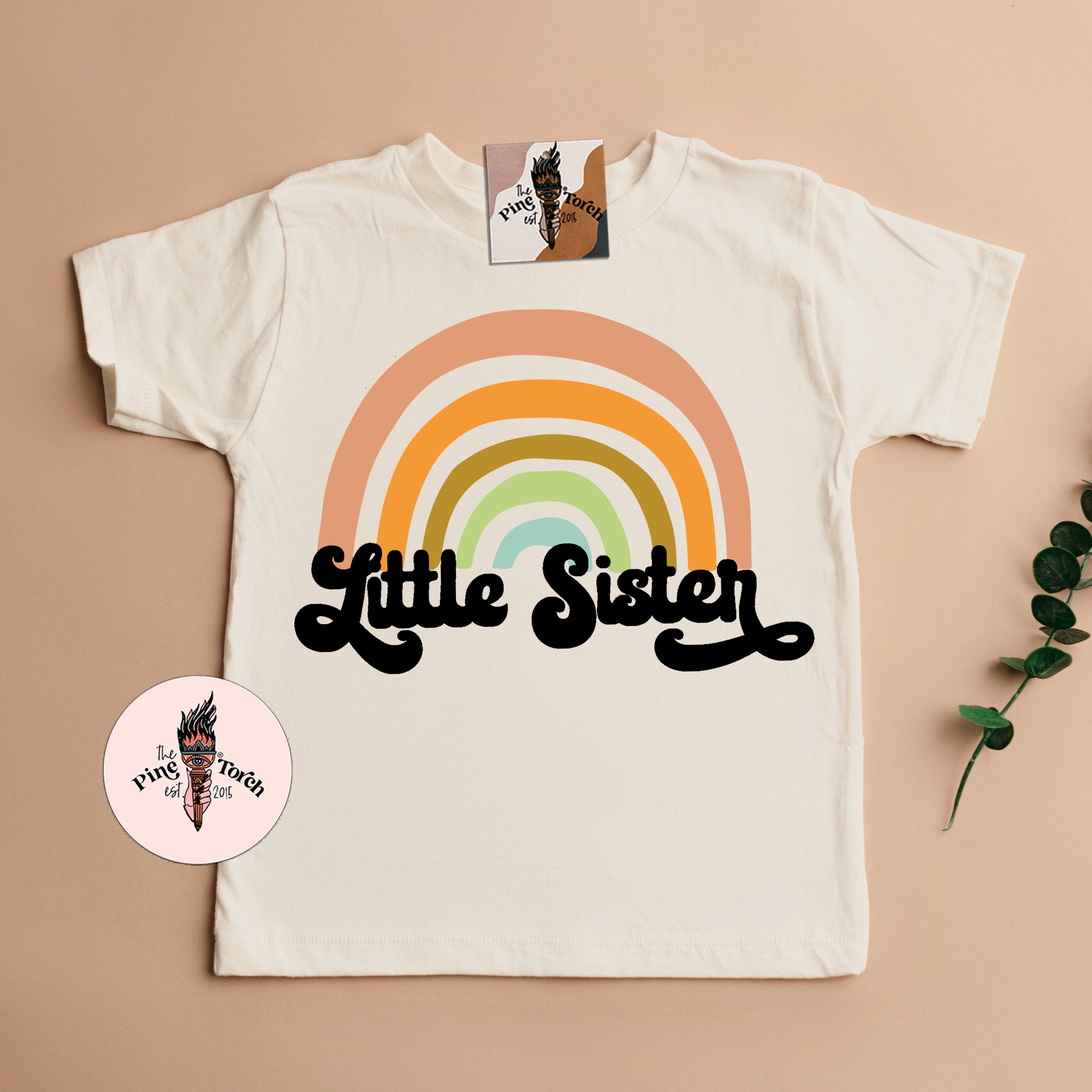 « LITTLE SISTER RETRO RAINBOW » KID'S TEE