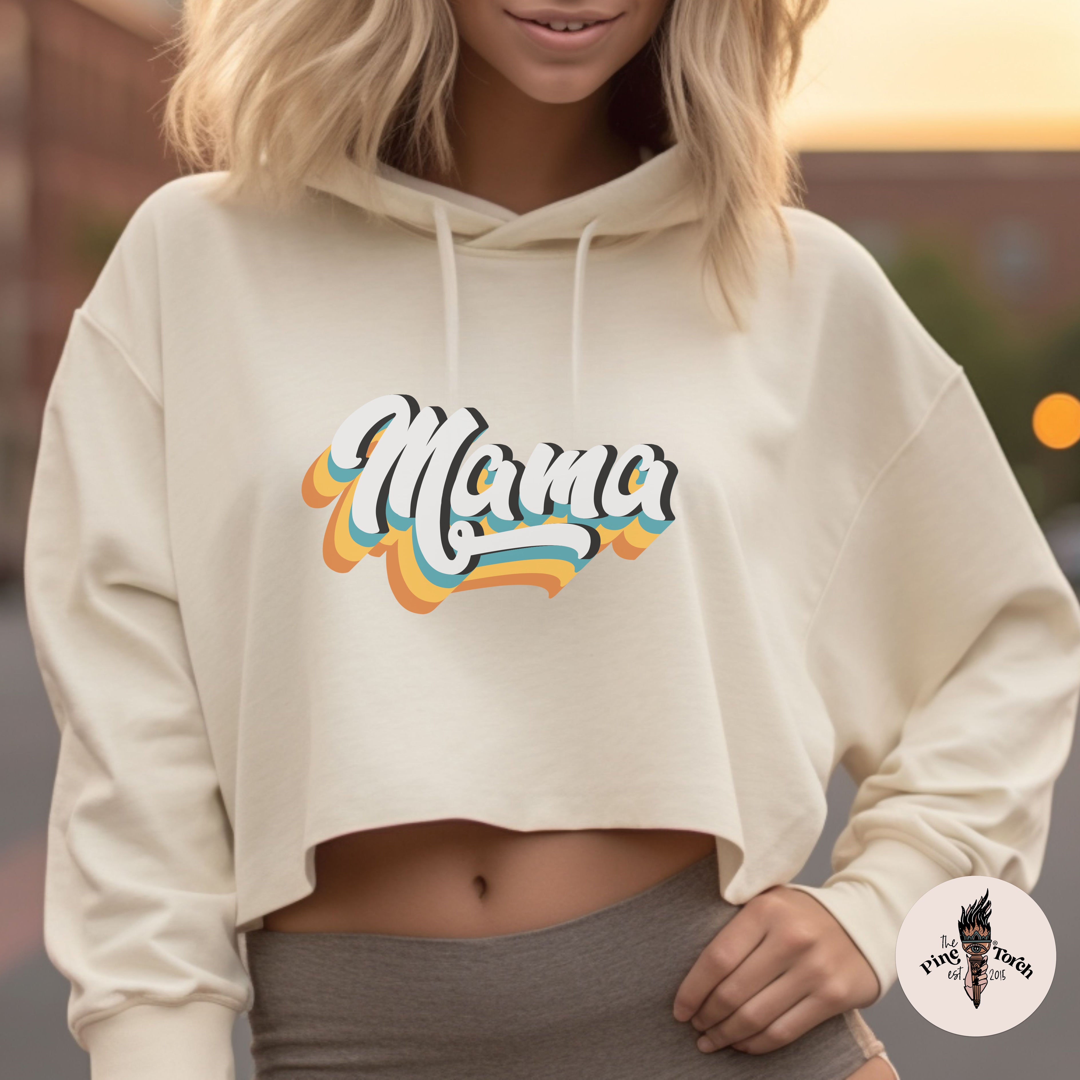 MAMA RETRO // CROP HOODIE
