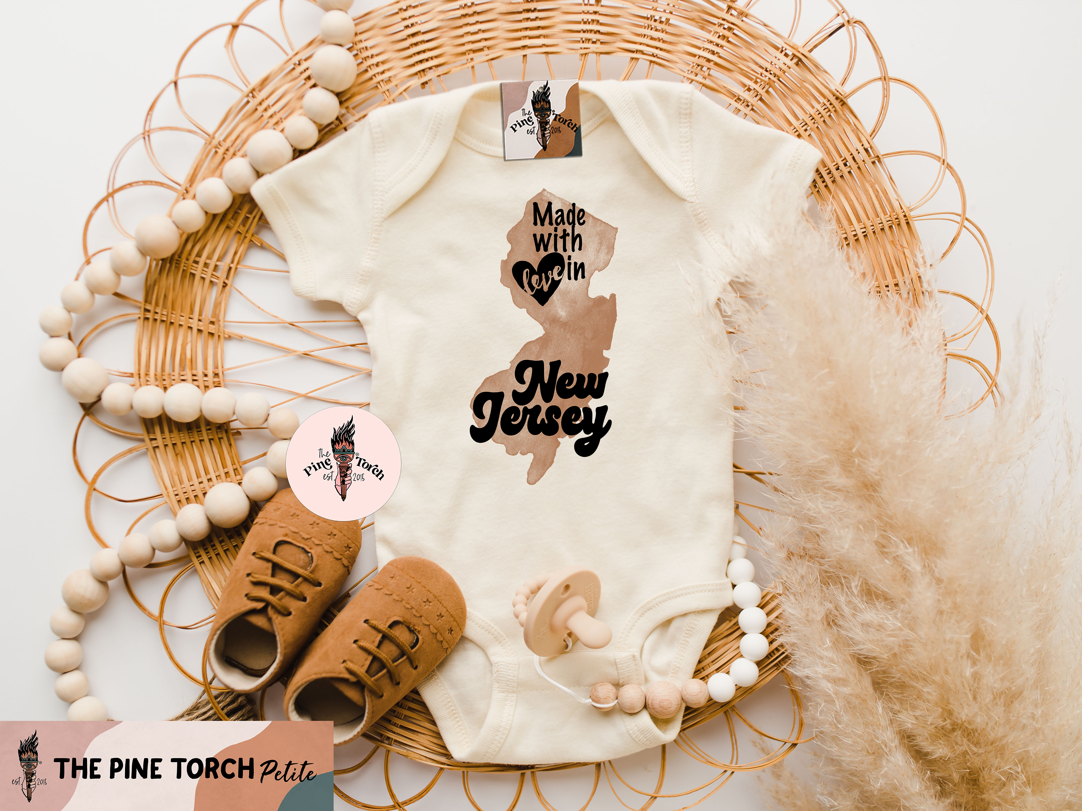 « MADE WITH LOVE IN NEW JERSEY » BODYSUIT