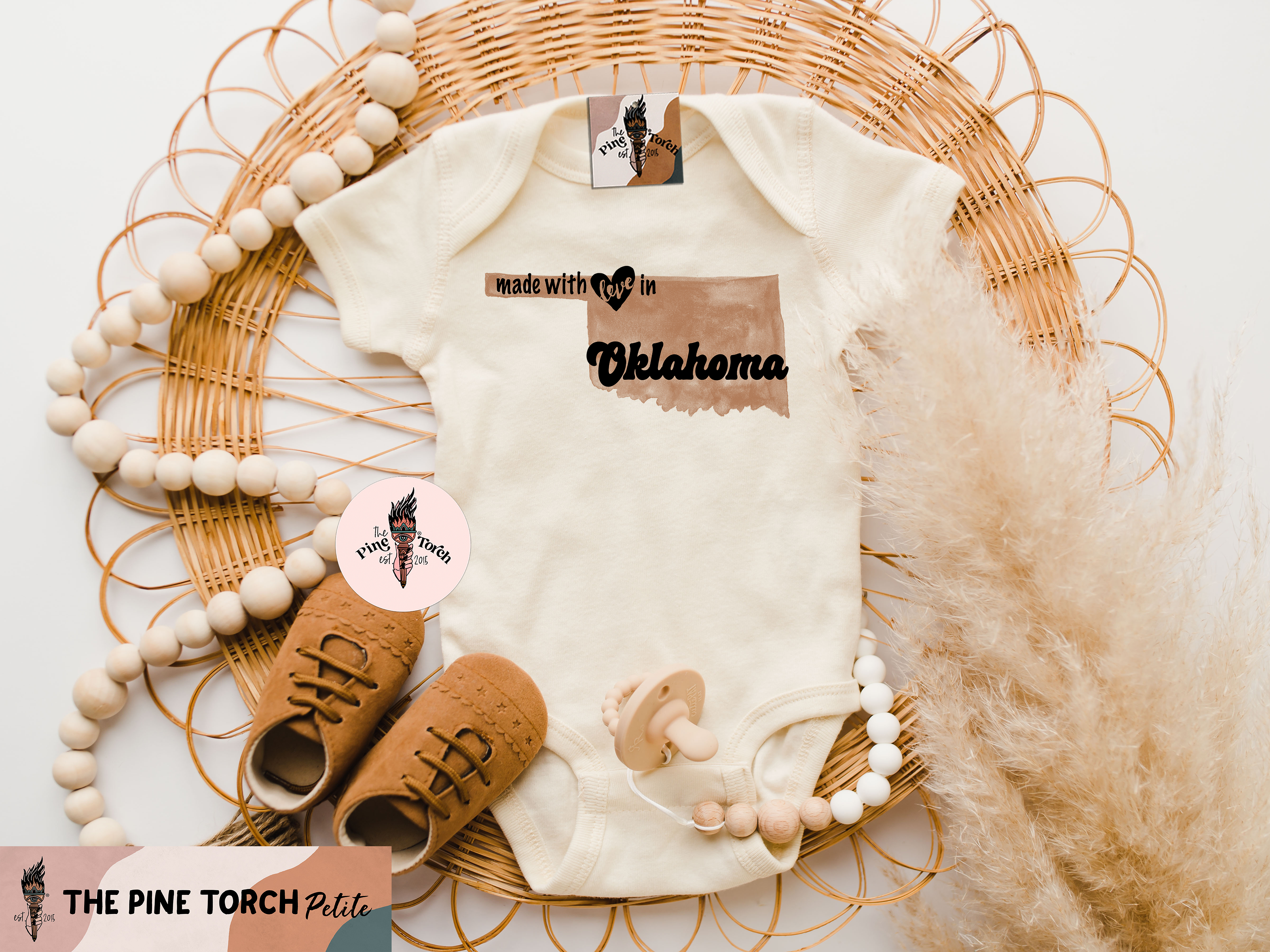 « MADE WITH LOVE IN OKLAHOMA » BODYSUIT