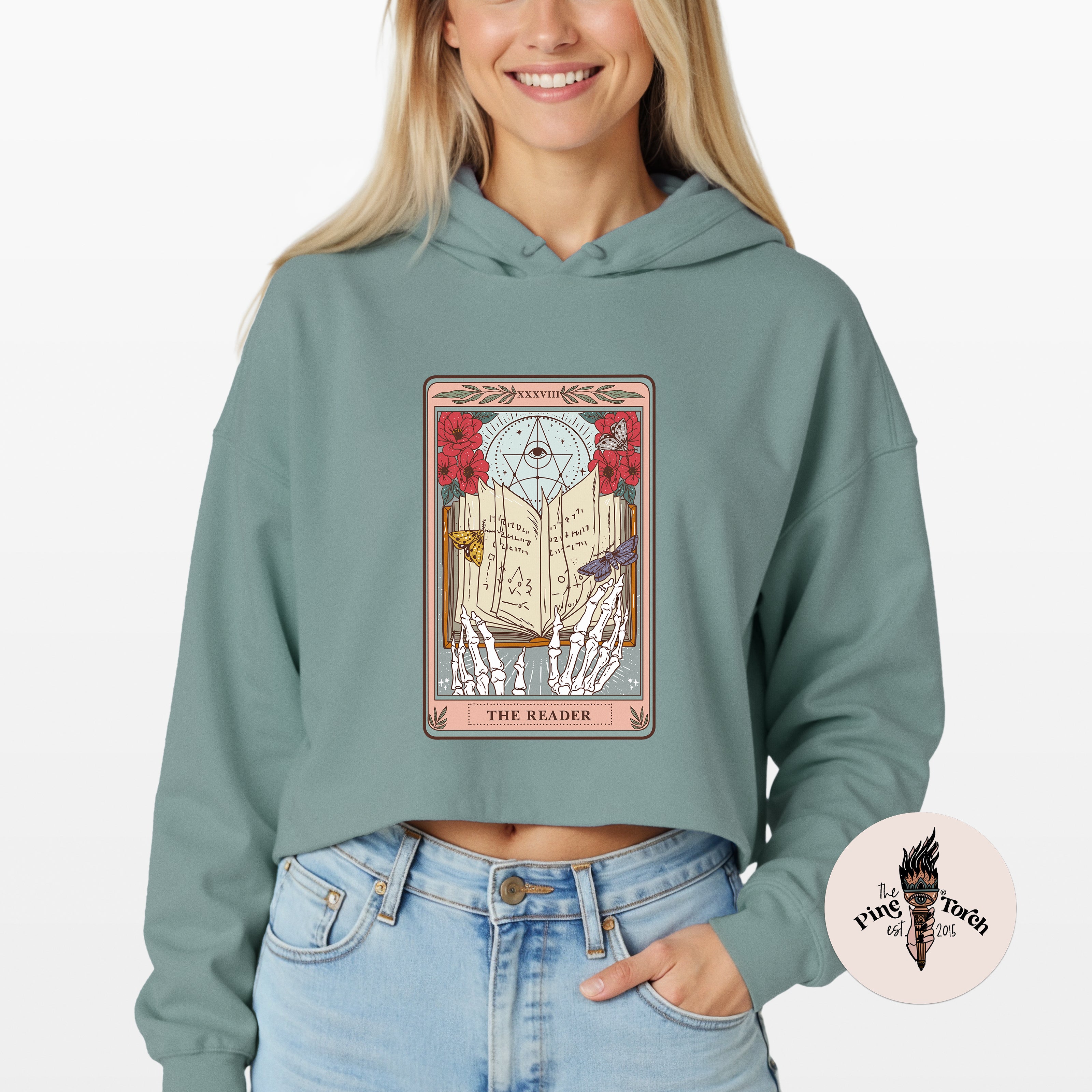 THE READER // CROP HOODIE