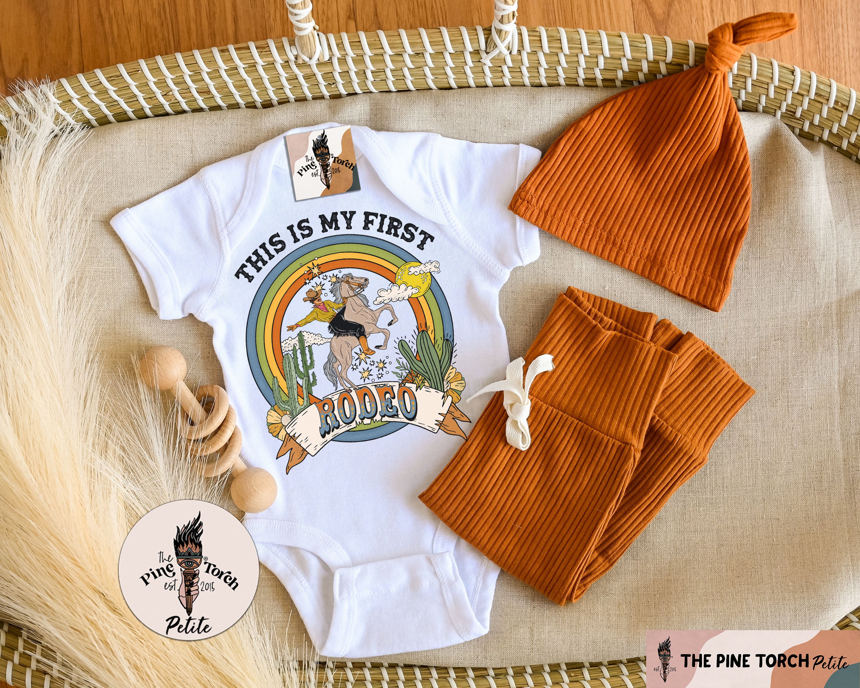 « PERSONALIZED FIRST RODEO » BODYSUIT