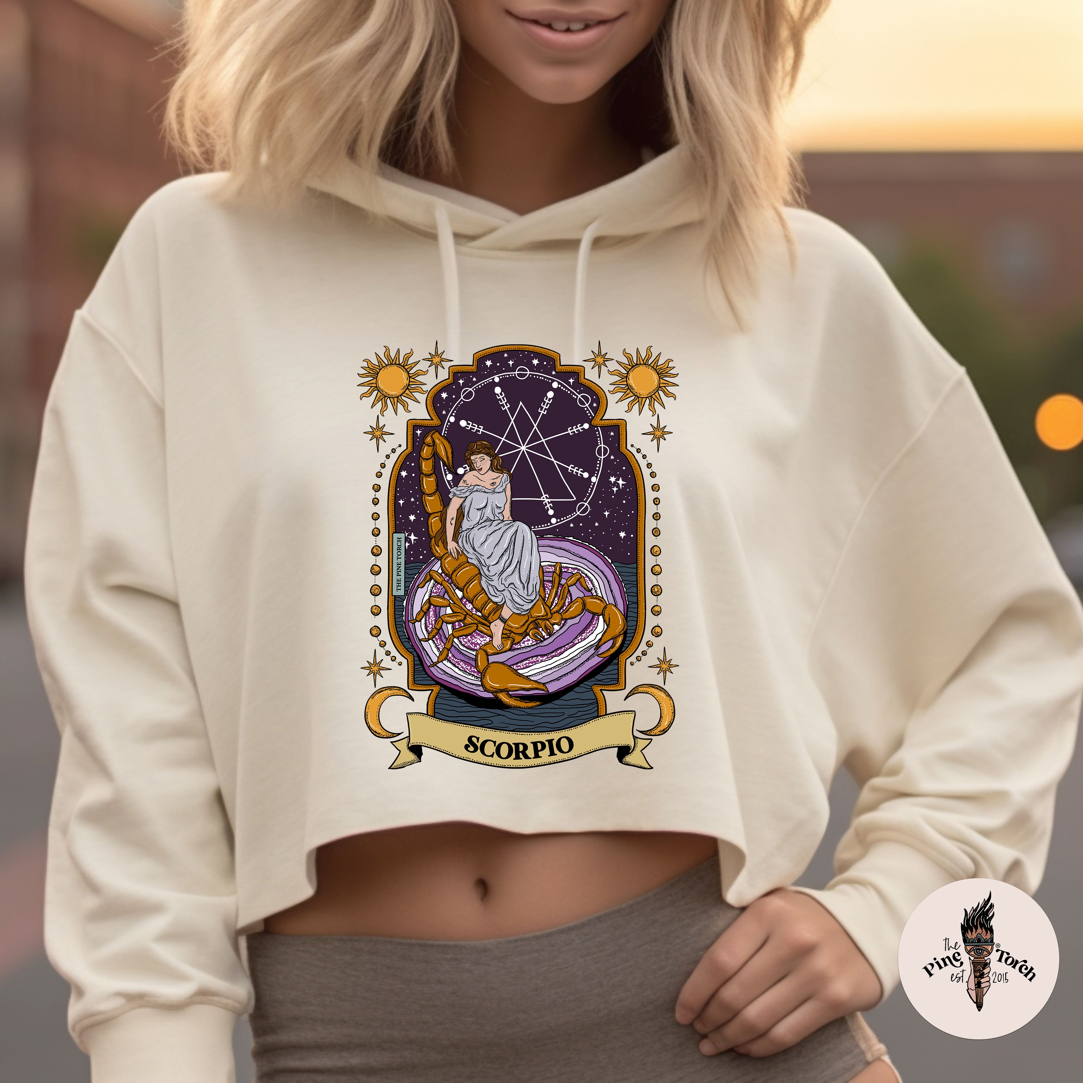 SCORPIO // CROP HOODIE