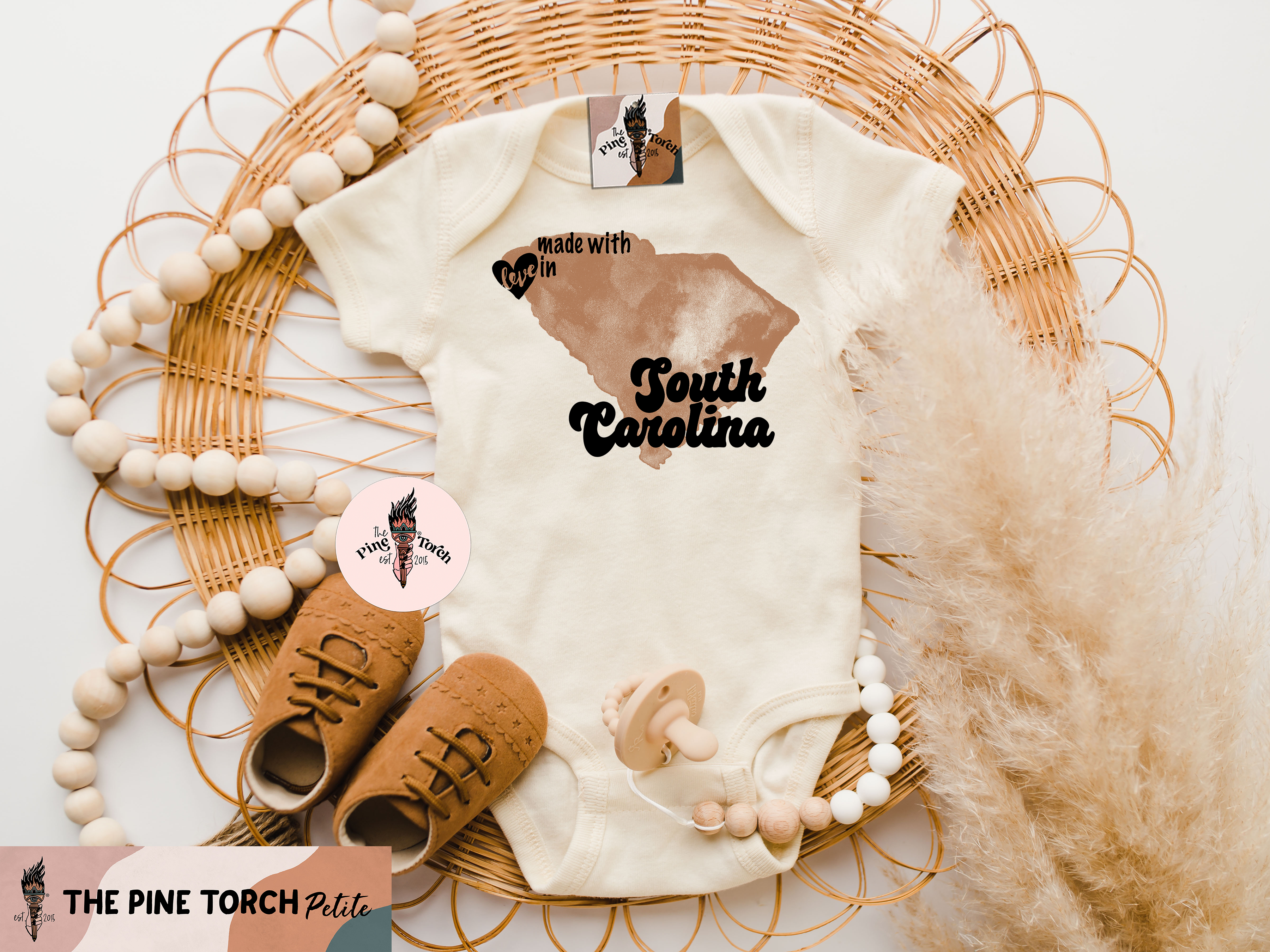 « MADE WITH LOVE IN SOUTH CAROLINA » BODYSUIT