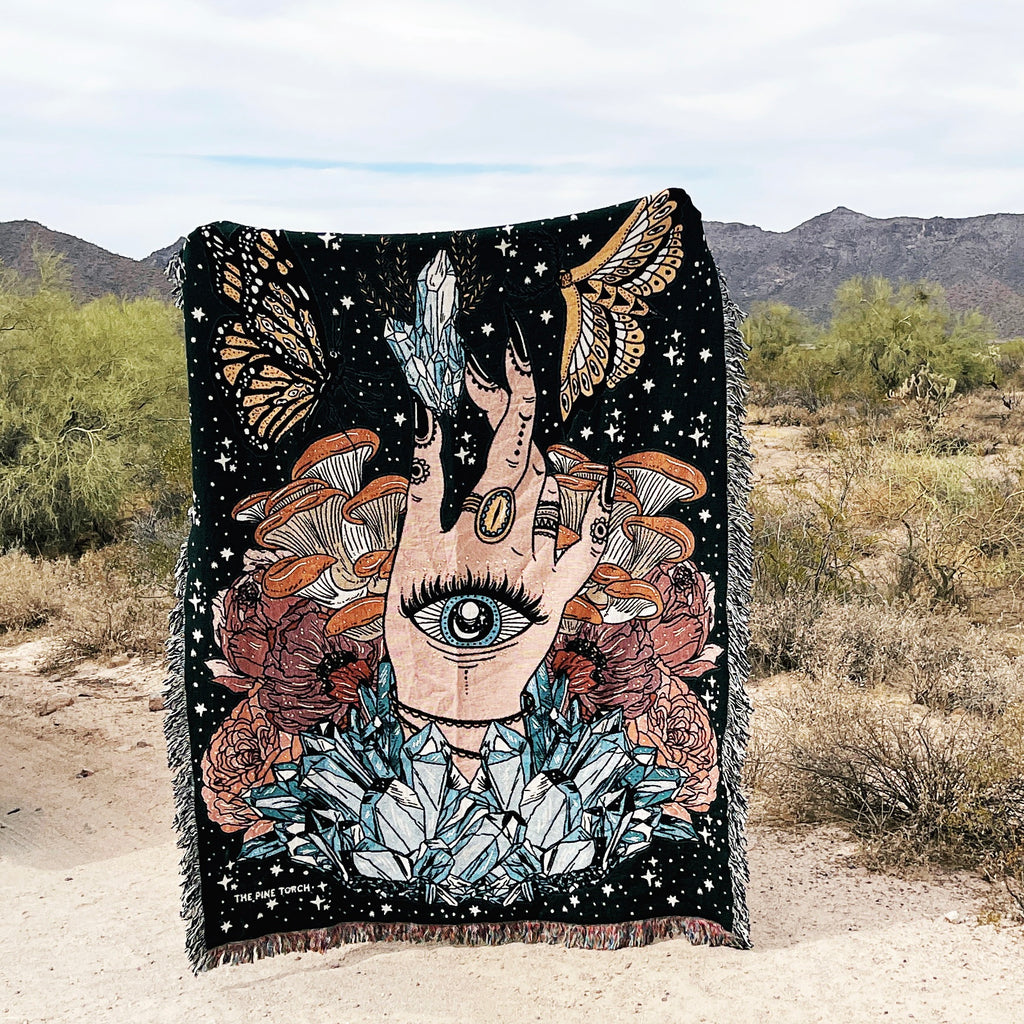 CRYSTALLINE // WOVEN FRINGE BLANKET