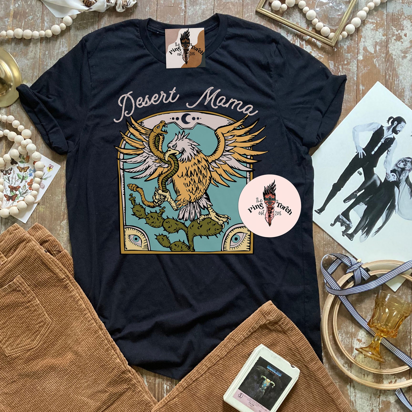 DESERT MAMA // UNISEX TEE