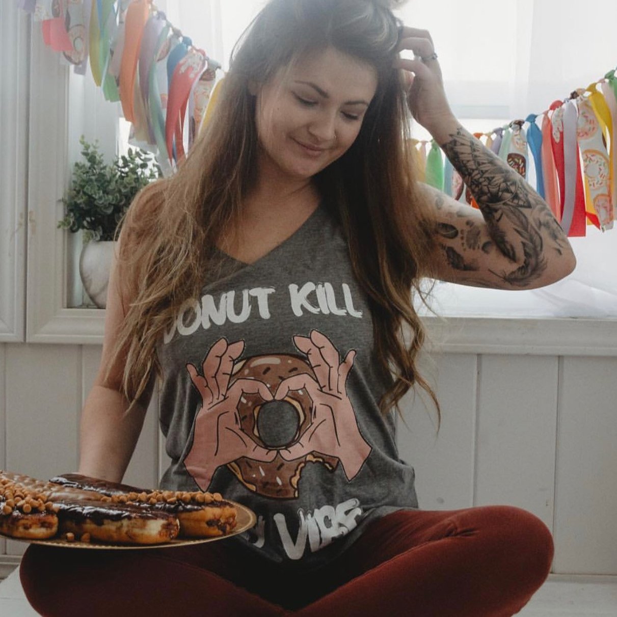 « DONUT KILL MY VIBE » SLOUCHY TANK