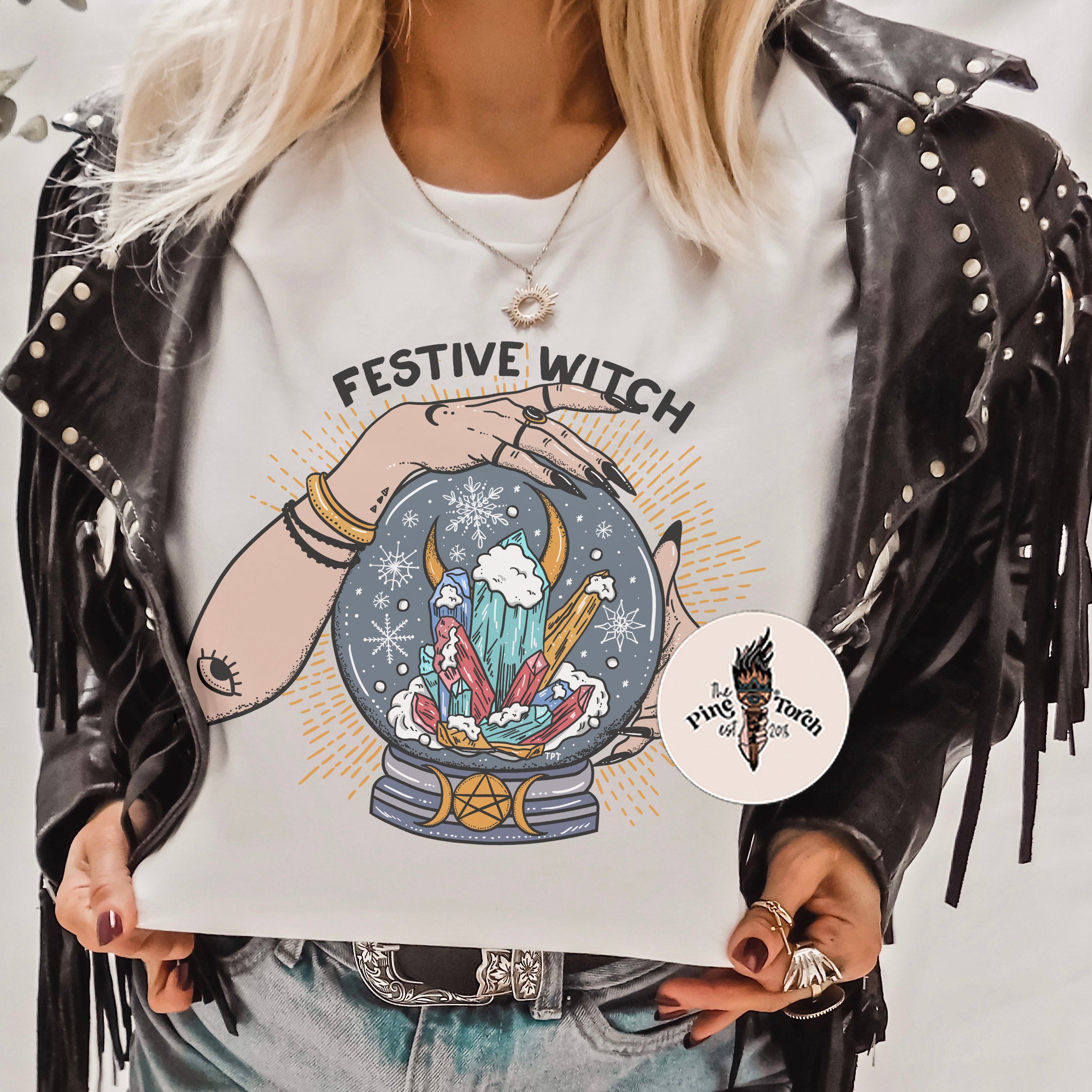 FESTIVE WITCH // UNISEX TEE