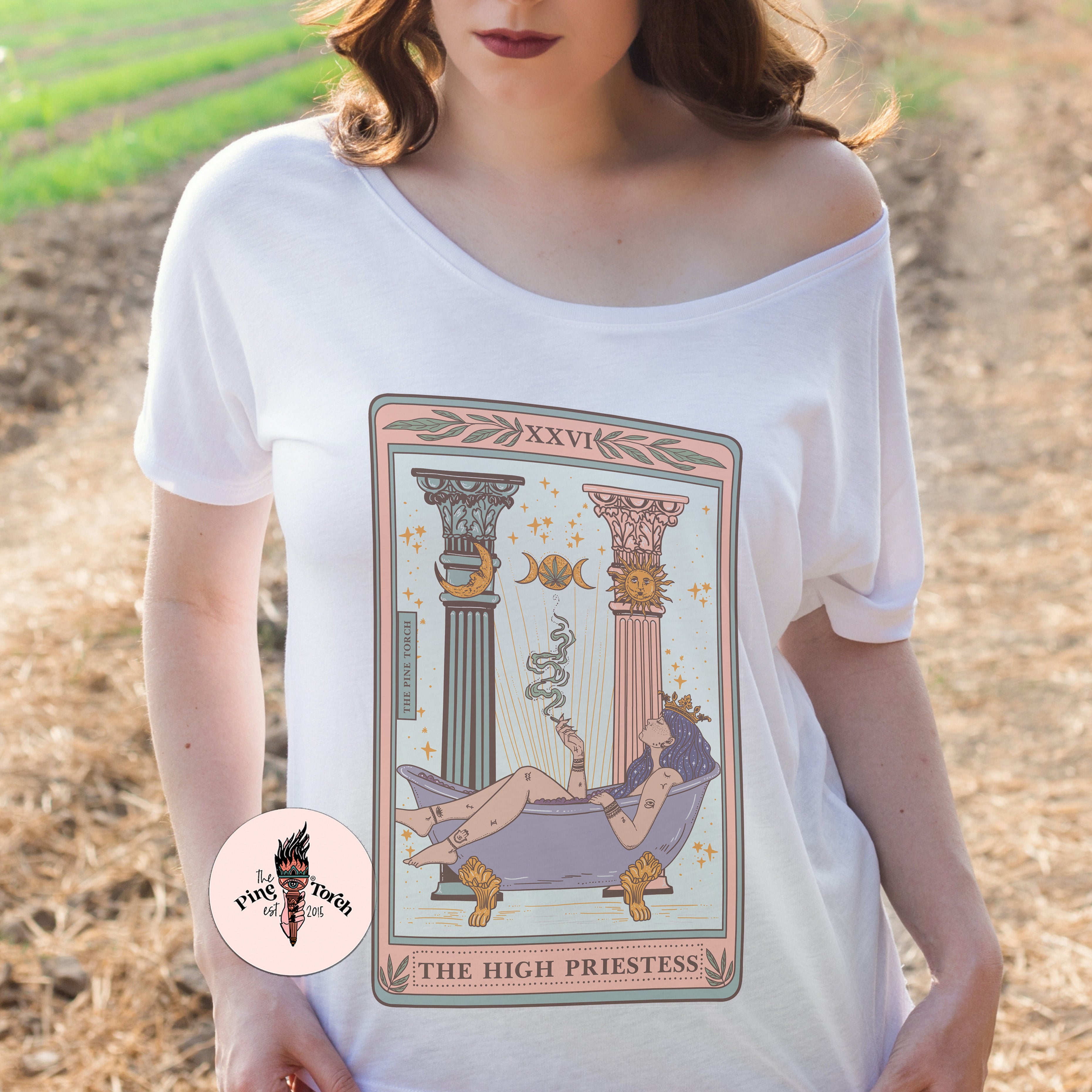 « THE HIGH PRIESTESS » SLOUCHY TEE