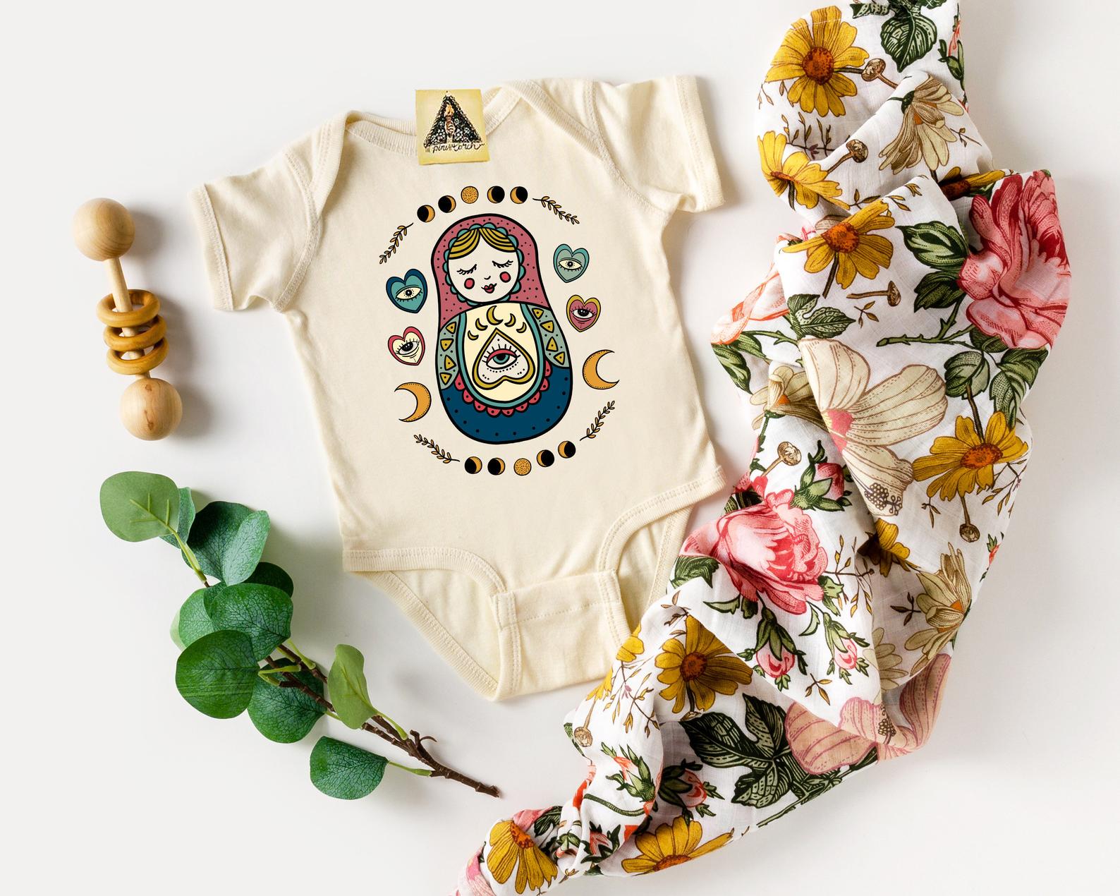 « NESTING DOLL WITH MOONS » BODYSUIT