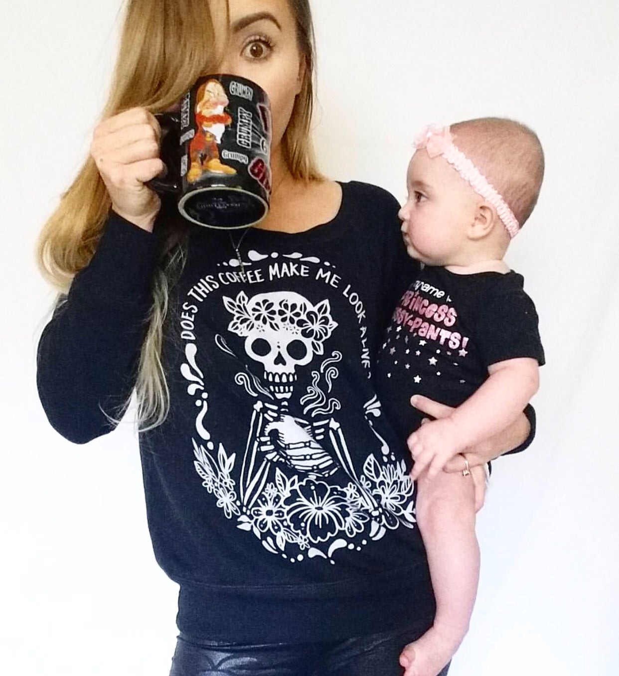 « COFFEE SKELETON » WOMEN'S SLOUCHY WIDENECK SWEATSHIRT