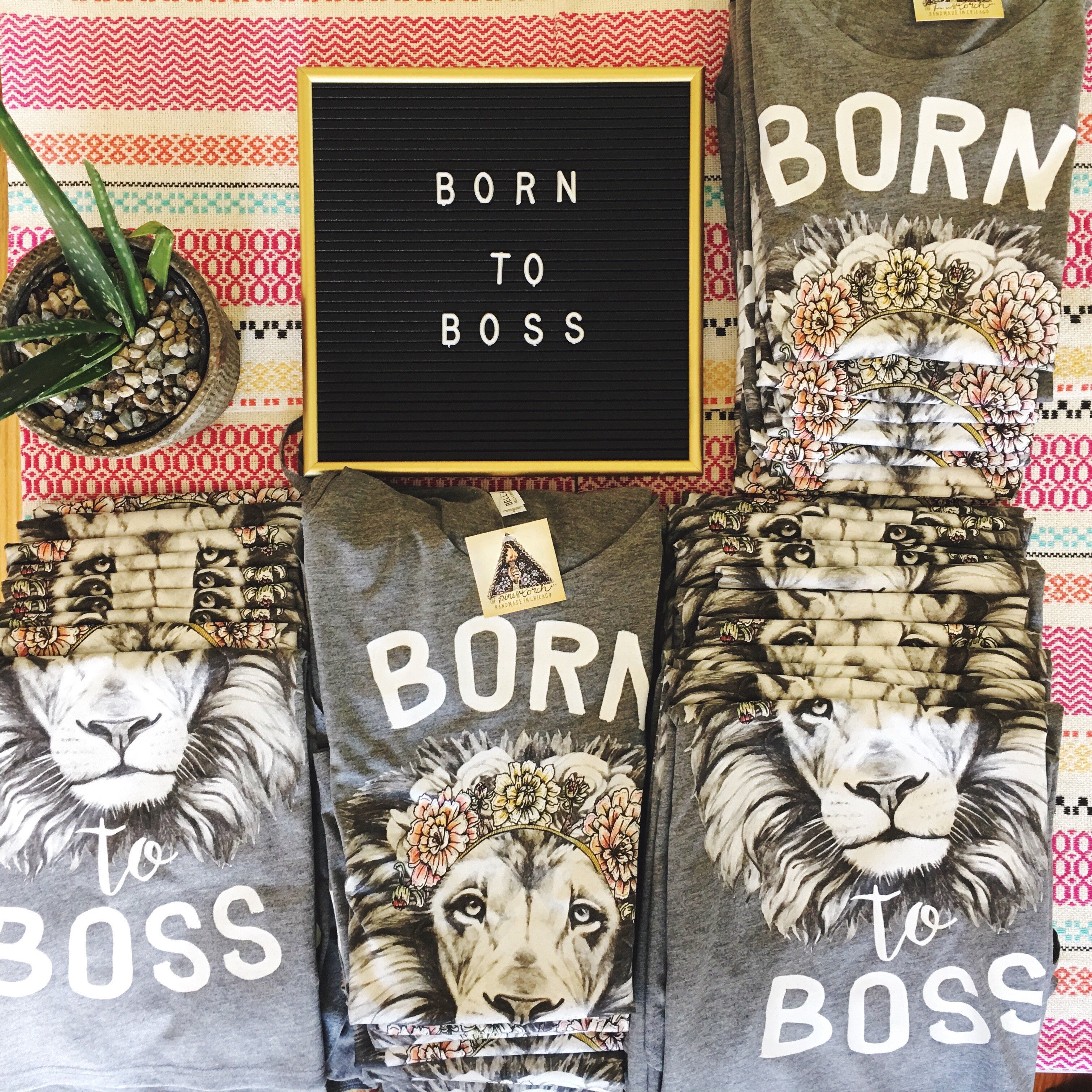 « BORN TO BOSS » WOMEN'S SLOUCHY TANK