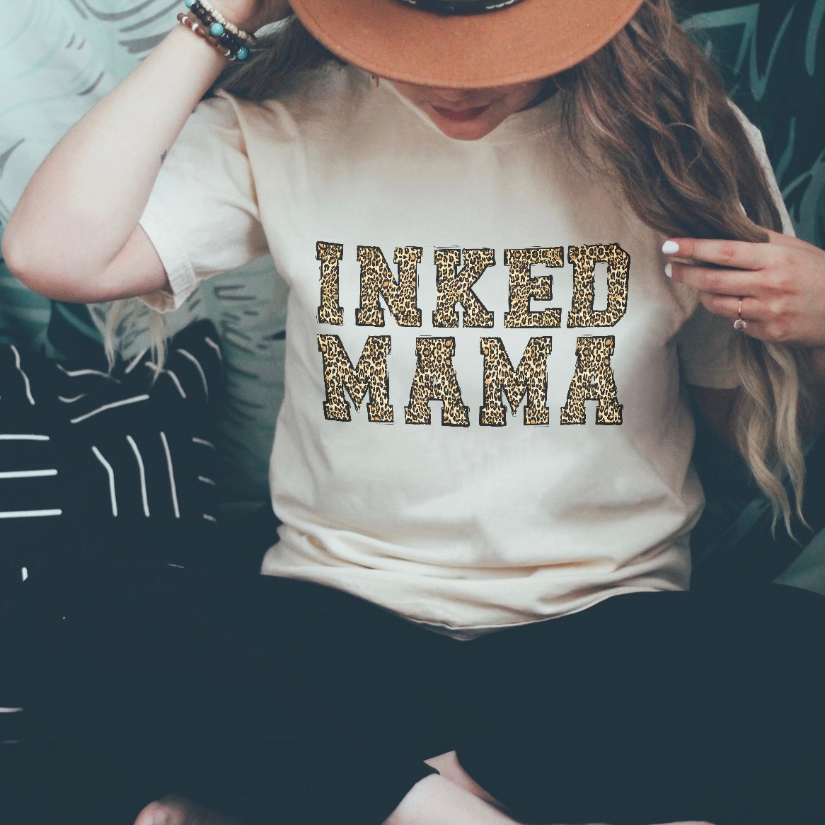 « INKED MAMA LEOPARD » CREAM UNISEX TEE