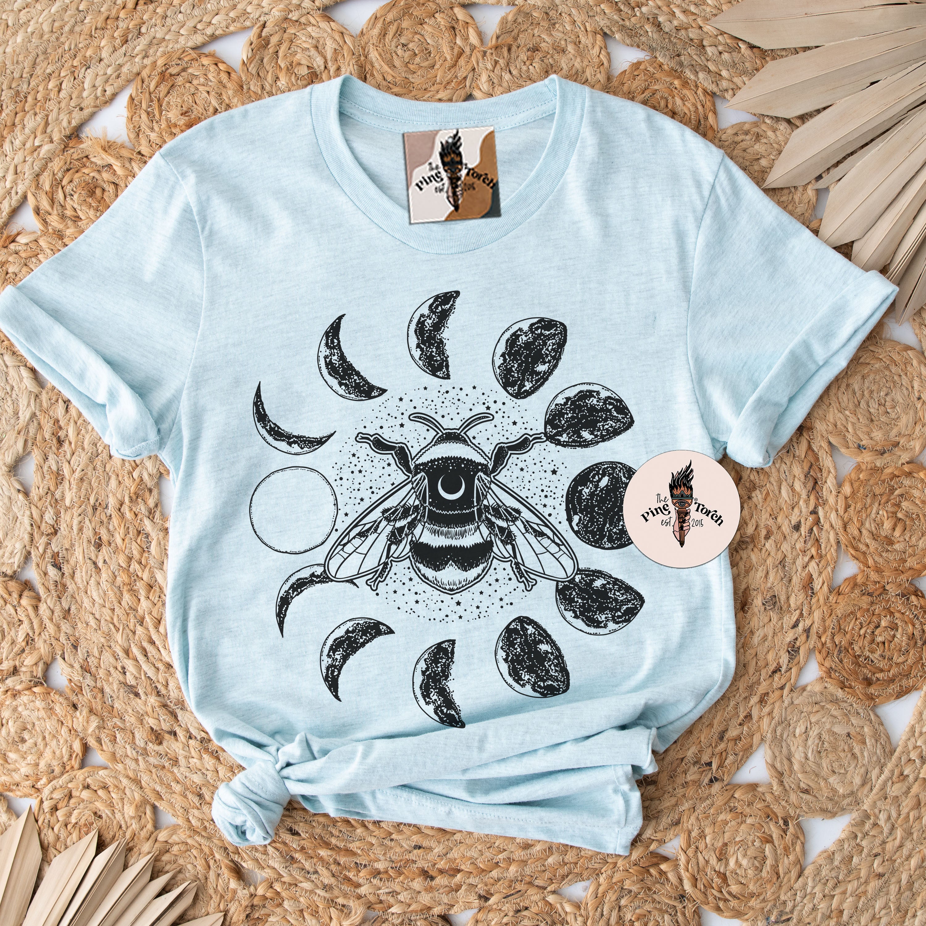 MOON BEE // UNISEX TEE