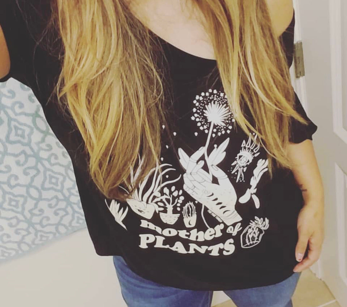 « MOTHER OF PLANTS » TEE