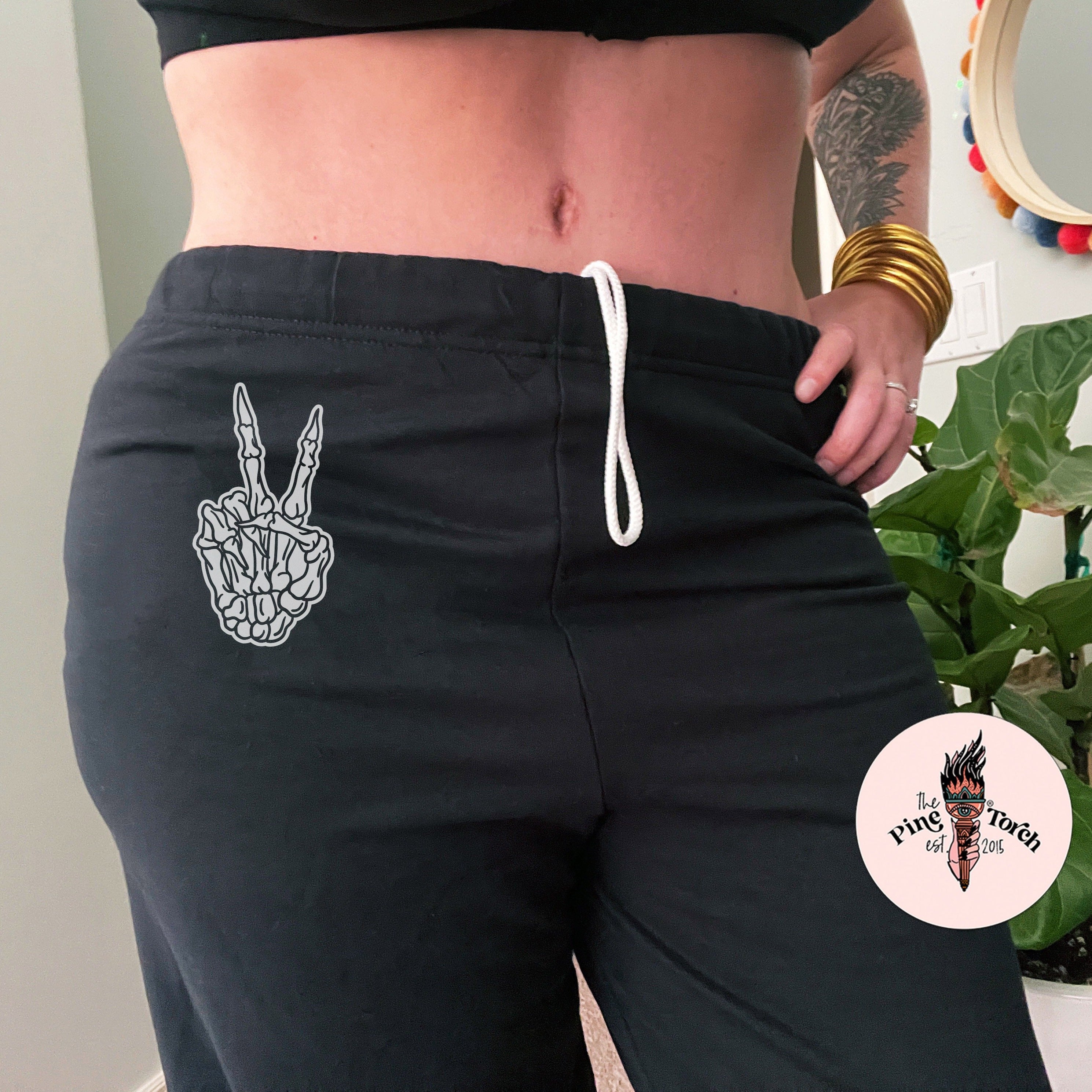 « PEACE OUT » JOGGERS