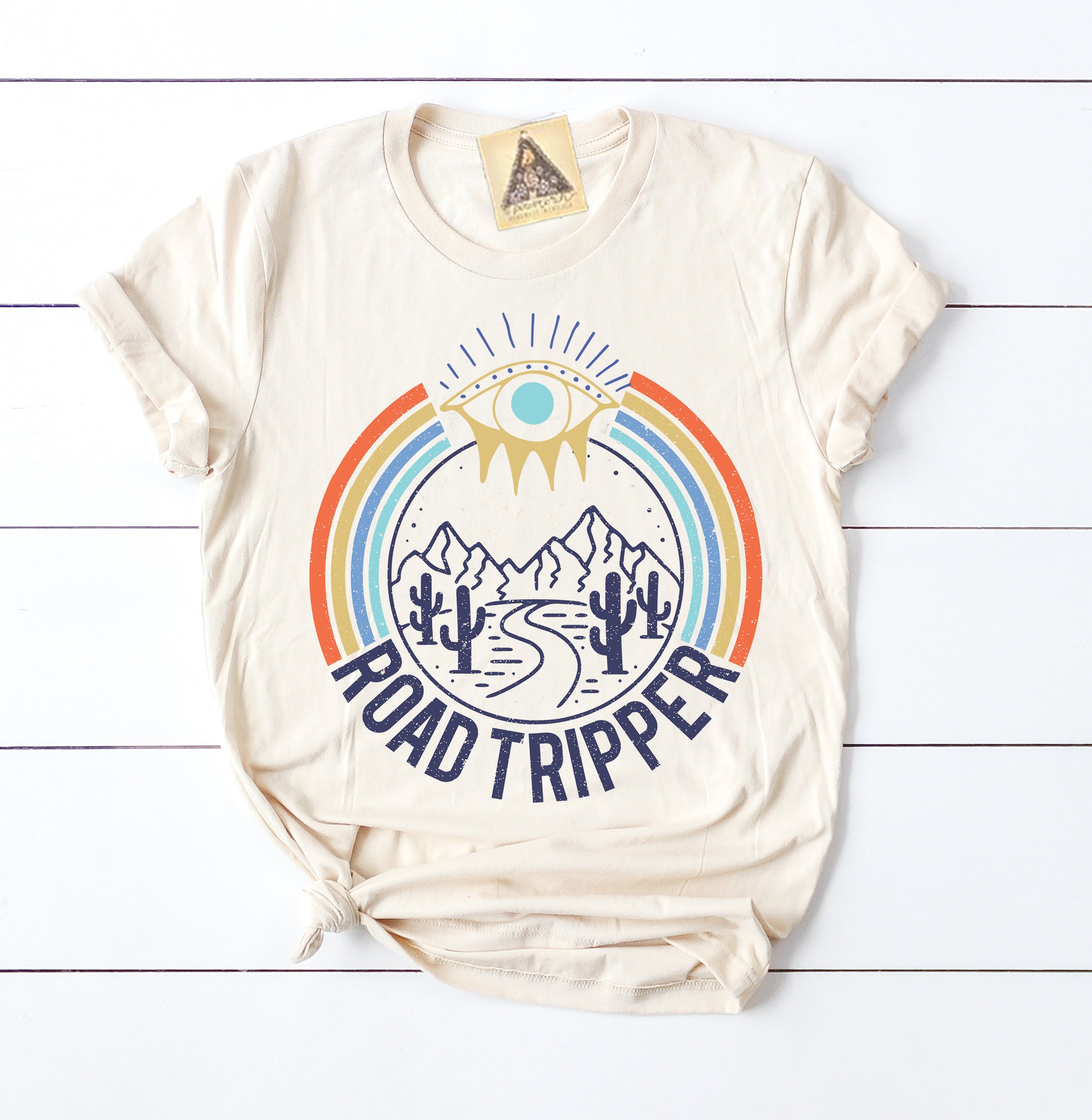 « ROAD TRIPPER » CREAM UNISEX TEE